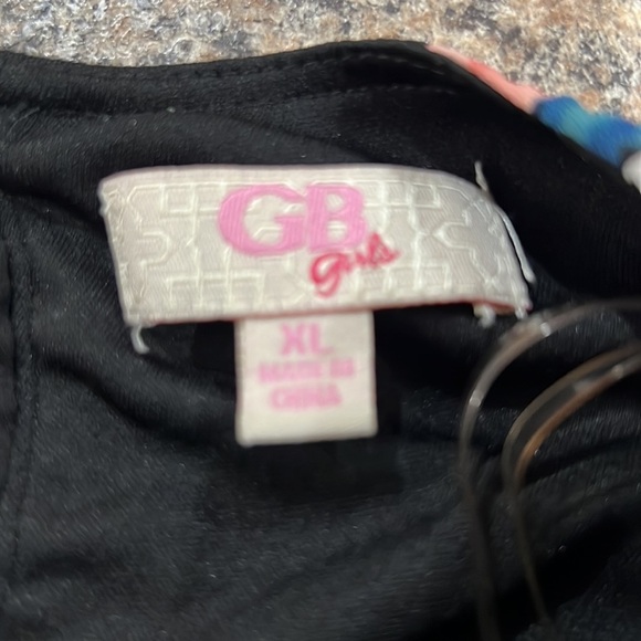 GB Girls top size extra large - Picture 7 of 10